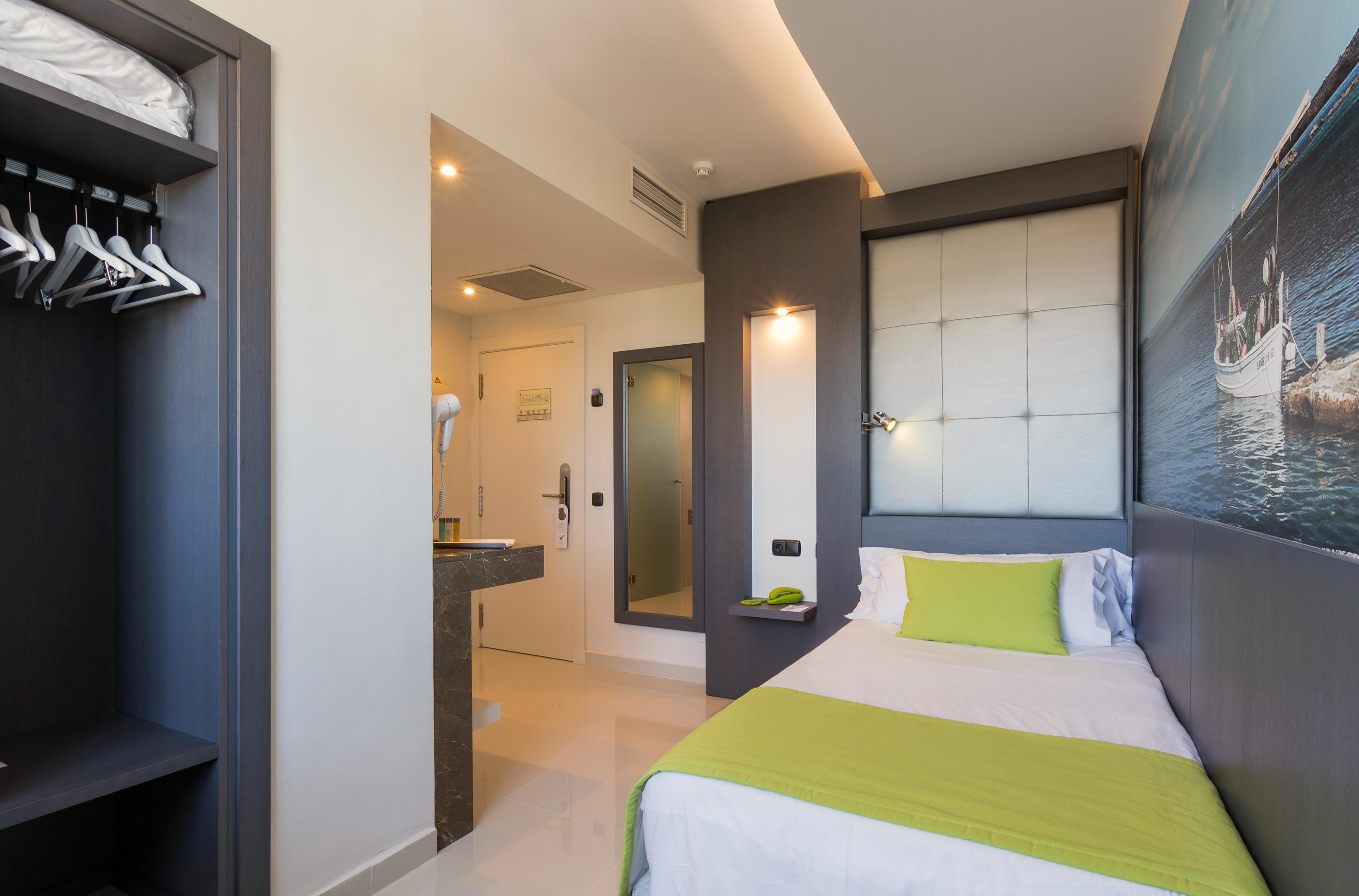 The Ibiza Twiins - 4* Sup Hotell Playa d'en Bossa Exteriör bild