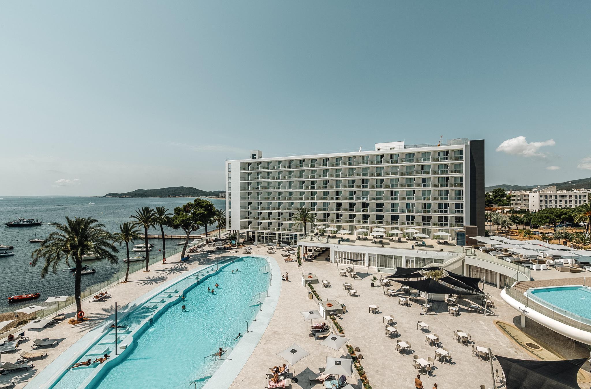 The Ibiza Twiins - 4* Sup Hotell Playa d'en Bossa Exteriör bild