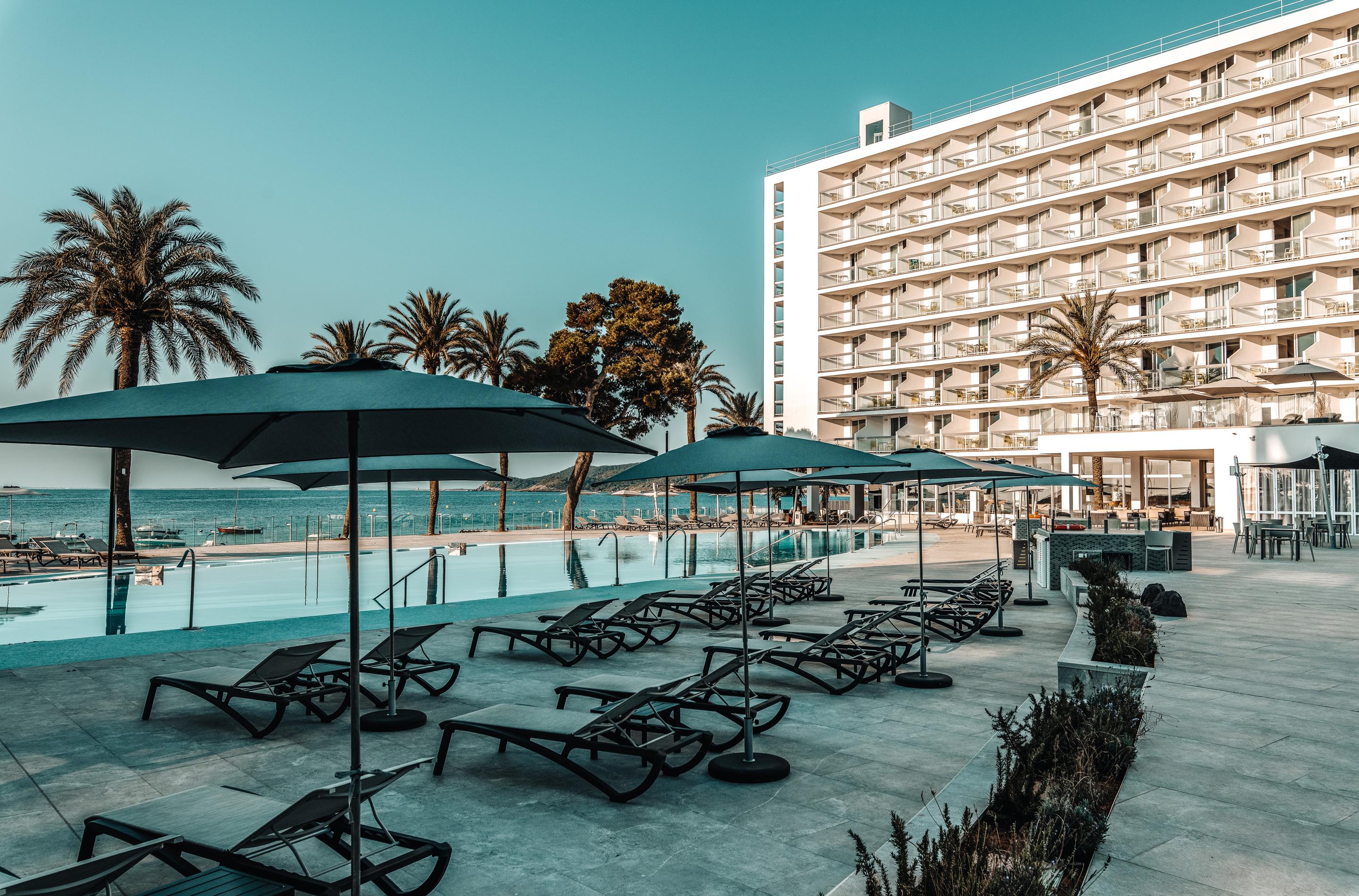 The Ibiza Twiins - 4* Sup Hotell Playa d'en Bossa Exteriör bild