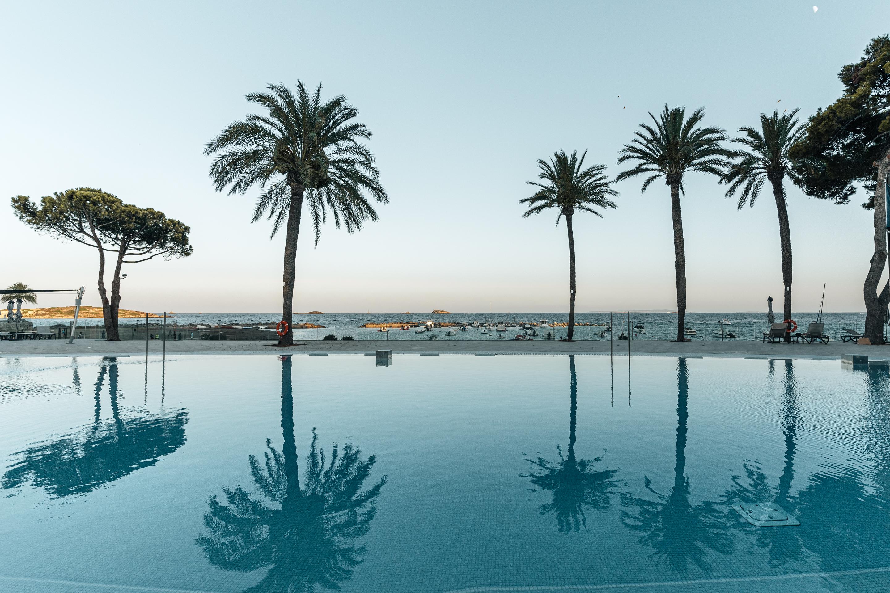The Ibiza Twiins - 4* Sup Hotell Playa d'en Bossa Exteriör bild