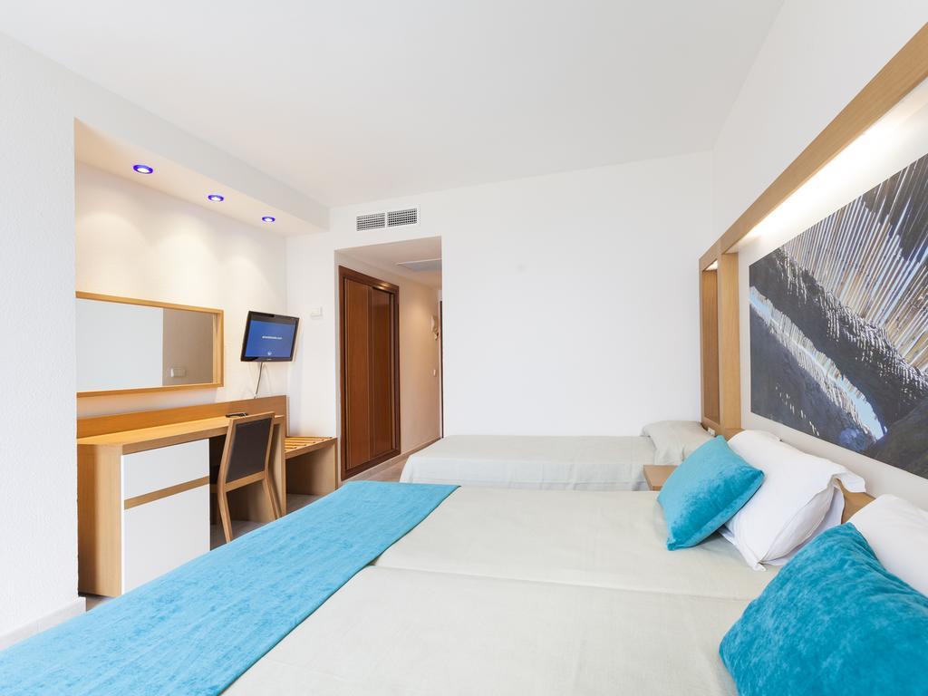 The Ibiza Twiins - 4* Sup Hotell Playa d'en Bossa Exteriör bild