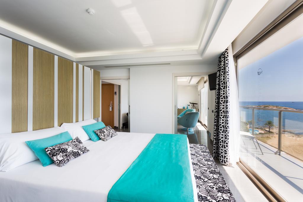 The Ibiza Twiins - 4* Sup Hotell Playa d'en Bossa Exteriör bild